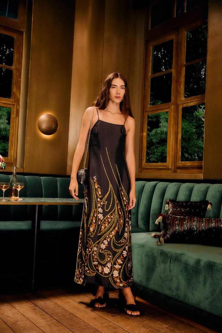 Aμάνικο φόρεμα FARM Rio - 340531-25049